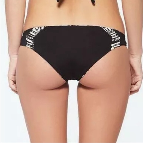 L*Space Two Piece Bikini Set - Picture 6 of 10